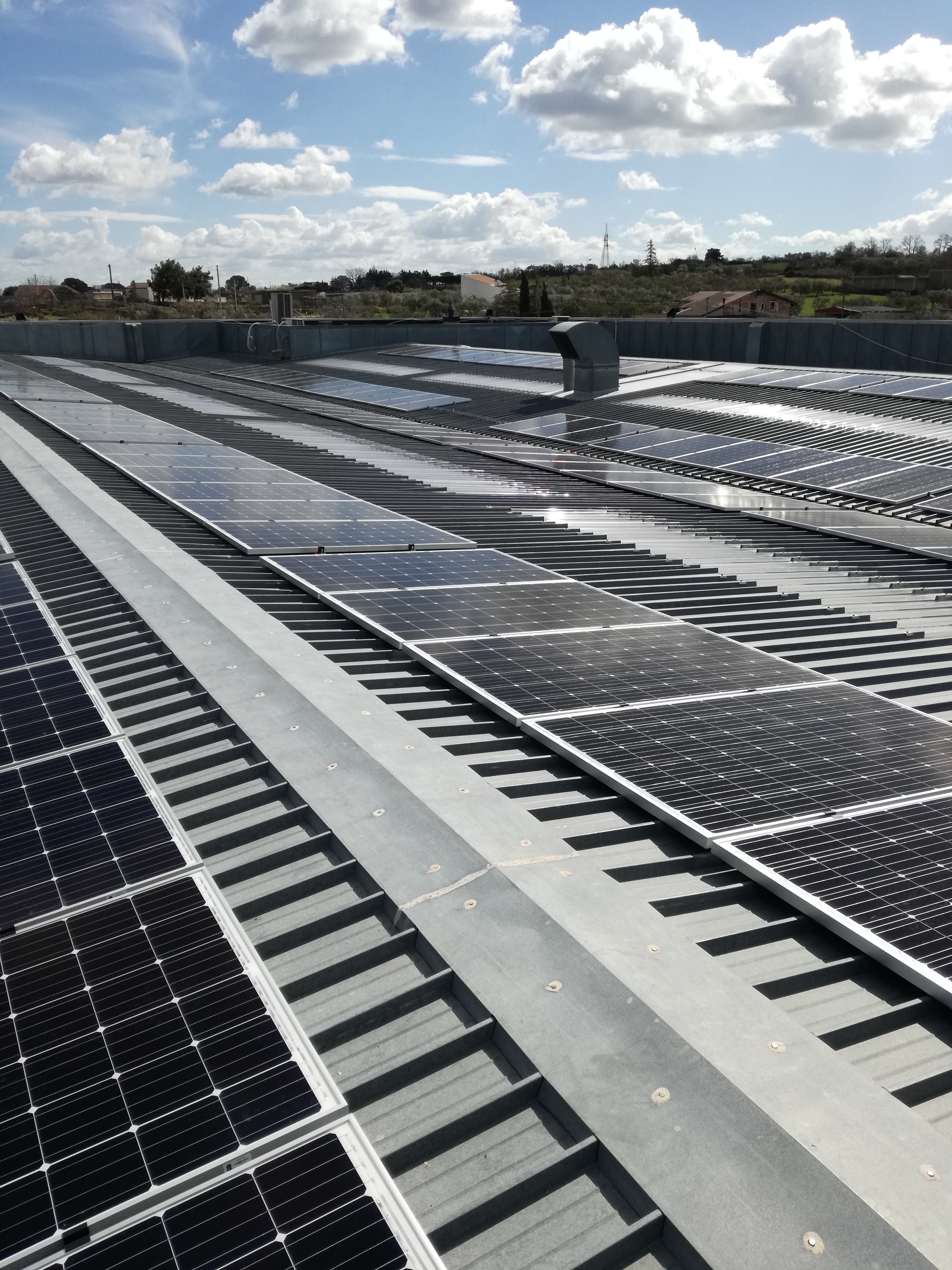 IMPIANTO COMMERCIALE 109,80 KW